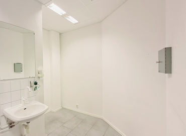 347 m² Commercial shop for rent in Stockholm Norrort, Nymärsta Kulle 2 (195 30) - 10 | MatchOffice