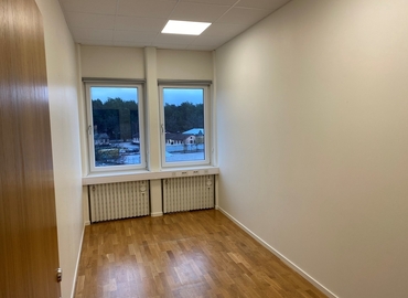 Kontorsutrymme(Yta:653 m²)	för uthyrning i Linta gårdsväg 5, 168 74 Bromma. Bra läge | MatchOffice.se