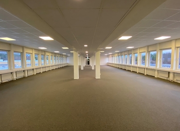Kontorslokaler(Yta:653 m²)	att hyra i Linta gårdsväg 5, 168 74 Bromma. Handikappanpassad | MatchOffice.se