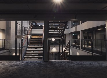 Företagshotell(Yta:6000 m²) att hyra i Sveavägen 38, 111 34 Norrmalm. Fullt utbud av faciliteter | MatchOffice.se