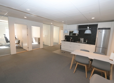 Kontorsplatser(Yta:300 m²)	att hyra i Gruvgatan, 35A, 421 30 Askim-Frölunda-Högsbo. Fullt utbud av faciliteter | MatchOffice.se