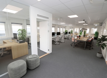 Kontorsrum(Yta:180 m²)	för uthyrning i Marieholmsgatan 54, 415 02 Göteborg Östra. Fullt utbud av faciliteter | MatchOffice.se