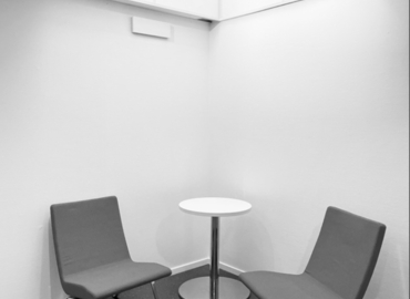 Affärscentrum(Yta:400 m²) att hyra i Jägersrovägen 100, 212 37 Fosie. Inga extra avgifter | MatchOffice.se