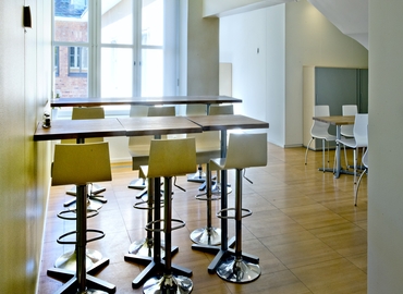 Konferenslokaler(Yta:20 m²) att hyra i Mäster Samuelsgatan 60, 111 21 Norrmalm. Fullt utbud av faciliteter | MatchOffice.se