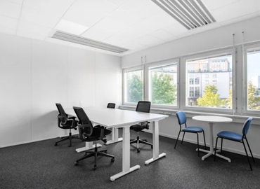 Konferensrum(Yta:100 m²) för uthyrning i Gustav III:s Boulevard 34, 169 73 Solna. Bra val | MatchOffice.se