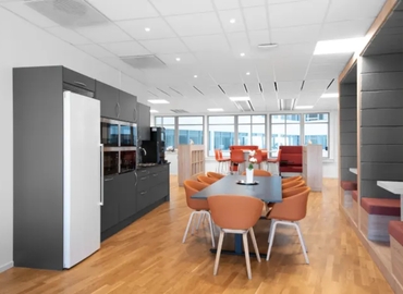 Coworking utrymme(Yta:70 m²) för uthyrning i Gustav III:s Boulevard 34, 169 73 Solna. Fullt utbud av faciliteter | MatchOffice.se