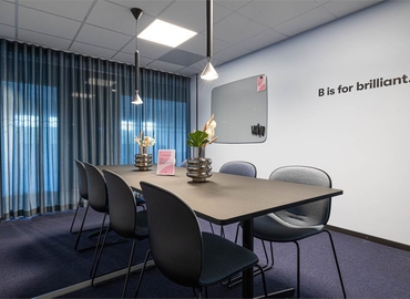 Kontorslokaler(Yta:202 m²)	att hyra i Handenterminalen 4, 136 40 Haninge. Bra läge | MatchOffice.se