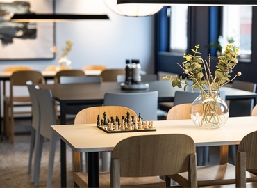Kontorsrum(Yta:202 m²)	att hyra i Handenterminalen 4, 136 40 Haninge. Inga extra avgifter | MatchOffice.se