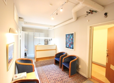 Affärscentrum(Yta:1500 m²) att hyra i Kungsgatan 37, 111 56 Norrmalm. Inga extra avgifter | MatchOffice.se