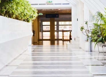 Affärscentrum(Yta:650 m²) att hyra i Första Långgatan 7, 413 27 Göteborg Centrum. Tillgång 24/7 | MatchOffice.se