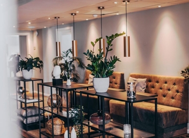 Affärscentrum(Yta:1500 m²) för uthyrning i Kungsgatan 37, 111 56 Norrmalm. Lång- och korttidsuthyrning | MatchOffice.se