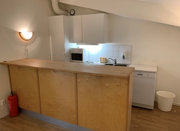 Kontorslokaler(Yta:80 m²)	för uthyrning i Sjöuddevägen 2, 352 46 Växjö. WiFi-anslutning ingår | MatchOffice.se