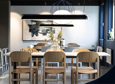 Affärscentrum(Yta:1038 m²) för uthyrning i Handenterminalen 5, 136 40 Haninge. Inga extra avgifter | MatchOffice.se