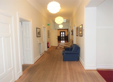 Mötesrum(Yta:35 m²) att hyra i Fridhemsvägen 2, 217 74 Innerstaden. Bra val | MatchOffice.se