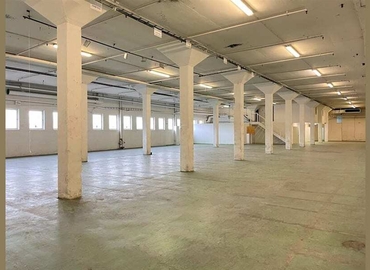 Lagerlokal(Yta:2758 m²) för uthyrning i Göteborg, Ruskvädersgatan 20, 418 34 Hisingen. Inga extra avgifter | MatchOffice.se																	