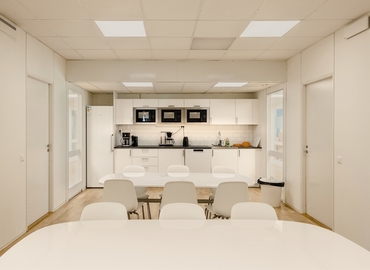 Kontorsutrymme(Yta:398 m²)	att hyra i Kista, Finlandsgatan 10, 164 74 Kista. Bra läge | MatchOffice.se