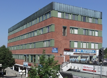 510 m² Warehouse up for rent in Farsta, Skärholmen (127 32) - 2 | MatchOffice.com