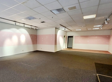 105 m² Shop for rent in Sigtuna, Nymärsta Gränd 5 (195 30) - 7 | MatchOffice.com