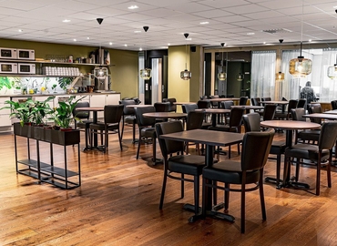 Företagshotell(Yta:2000 m²) att hyra i Vasagatan 10, 111 20 Norrmalm. Handikappanpassad | MatchOffice.se