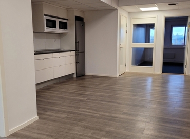 Kontorsplatser(Yta:145 m²)	för uthyrning i Gävle, Beckasinvägen 16, 803 09 Gävle. Bra val | MatchOffice.se