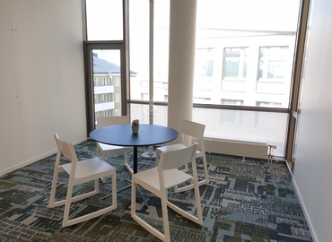 Kontorshotell(Yta:501 m²) för uthyrning i Solna, Råsundavägen 2-16, 169 67 Solna. Inga extra avgifter | MatchOffice.se