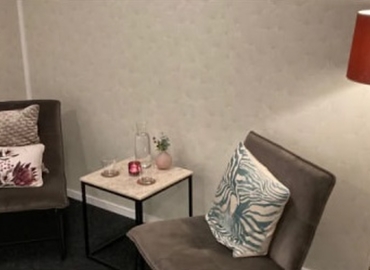 Coworking spaces(Yta:30 m²) att hyra i Köpsvängen 10, 168 67 Bromma. Lång- och korttidsuthyrning | MatchOffice.se