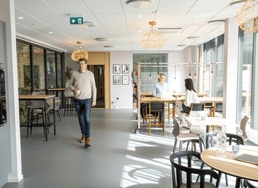 Kontorshotell(Yta:300 m²) för uthyrning i Hyllie Boulevard 53, 215 37 Hyllie . Handikappanpassad | MatchOffice.se