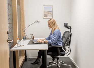 Företagshotell(Yta:300 m²) att hyra i Torshamnsgatan 27, 164 40 Kista. Fullt utbud av faciliteter | MatchOffice.se