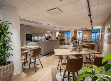 Företagshotell(Yta:300 m²) för uthyrning i Torshamnsgatan 27, 164 40 Kista. Lång- och korttidsuthyrning | MatchOffice.se