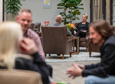 Företagshotell(Yta:400 m²) att hyra i Köpsvängen 10, 168 67 Bromma. Inga extra avgifter | MatchOffice.se