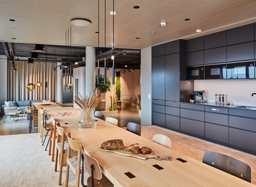 Företagshotell(Yta:22 m²) för uthyrning i Bröderna Pihls gränd 2, 252 36 Helsingborg. Lång- och korttidsuthyrning | MatchOffice.se
