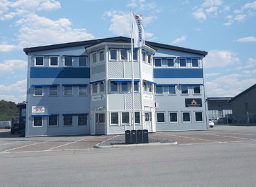 Affärscentrum(Yta:100 m²) för uthyrning i Enköping, Kvartsgatan 10, 749 40 Enköping. Lång- och korttidsuthyrning | MatchOffice.se