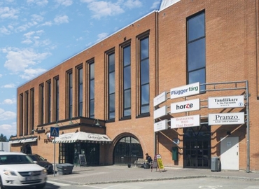 Affärscentrum(Yta:612 m²) att hyra i Kanalvägen 7, 194 61 Upplands Väsby. Bra val | MatchOffice.se