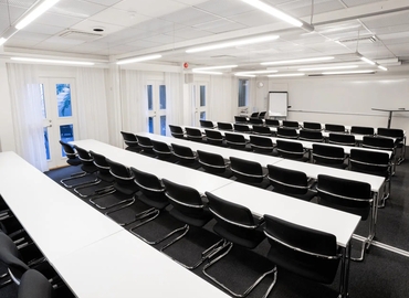 Coworking utrymme(Yta:100 m²) för uthyrning i Telefonvägen 30, 126 26 Hägersten. Handikappanpassad | MatchOffice.se