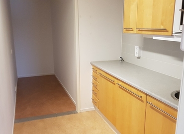 Kontor(Yta:154 m²)	för uthyrning i Lunda, Domnarvsgatan 11, 163 53 Spånga. Handikappanpassad | MatchOffice.se