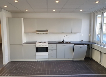 Kontorslokaler(Yta:200 m²)	för uthyrning i Ursviksvägen 127, 174 46 Sundbyberg. Inga extra avgifter | MatchOffice.se