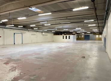 Lager(Yta:1608 m²) att hyra i Göteborg, Ruskvädersgatan 20, 418 34 Hisingen. Inga extra avgifter | MatchOffice.se																	