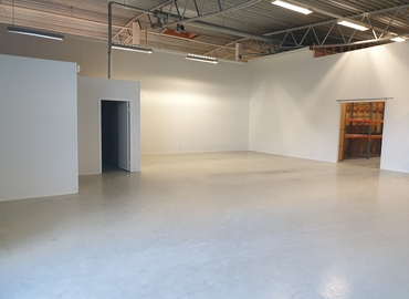 Industrilokal(Yta:308 m²) att hyra i Eskilstunavägen 30, 632 39 Eskilstuna. Fullt utbud av faciliteter | MatchOffice.se																	