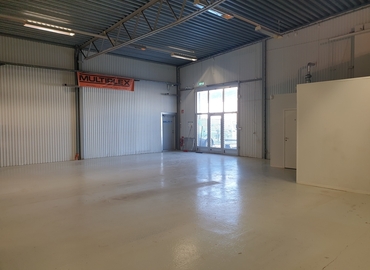 Verkstad(Yta:308 m²) för uthyrning i Eskilstunavägen 30, 632 39 Eskilstuna. Fullt utbud av faciliteter | MatchOffice.se																	