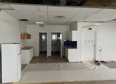 Lager(Yta:160 m²) att hyra i Gunnebogatan 32, 163 53 Spånga. Bra läge | MatchOffice.se																	