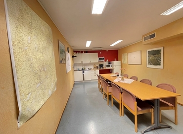 Lagerlokal(Yta:309 m²) att hyra i Centrumvägen 7, 458 30 Färgelanda. Fullt utbud av faciliteter | MatchOffice.se																	