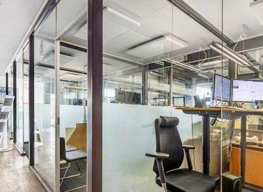 Lager(Yta:3200 m²) att hyra i Brodalsvägen 13, 433 38 Partille. Fullt utbud av faciliteter | MatchOffice.se																	