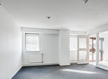 Lager(Yta:373 m²) att hyra i Datavägen 43F, 436 32 Askim-Frölunda-Högsbo. Inga extra avgifter | MatchOffice.se																	