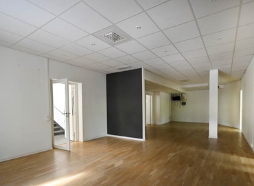 Kontorshotell(Yta:114 m²) att hyra i Klädesvägen 11, 168 76 Bromma. Bra val | MatchOffice.se