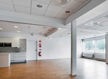 Kontorshotell(Yta:531 m²) att hyra i Sörredsplatsen 1, 418 78 Torslanda. Lång- och korttidsuthyrning | MatchOffice.se