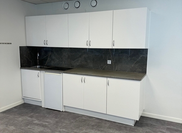 Kontorsplatser(Yta:47 m²)	att hyra i Hantverkaregatan 16, 232 34 Burlöv. Fullt utbud av faciliteter | MatchOffice.se