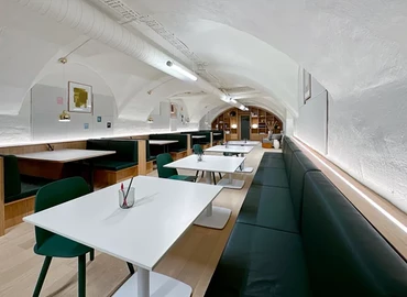 Coworking spaces(Yta:150 m²) för uthyrning i Lilla Nygatan 23, 111 28 Södermalm. Fullt utbud av faciliteter | MatchOffice.se