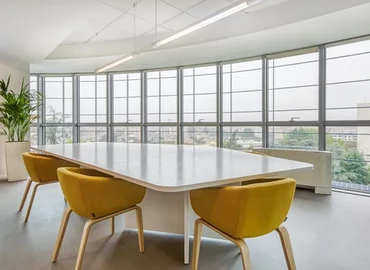 Coworking utrymme(Yta:150 m²) för uthyrning i Hagsätra Torg 13, Bandhagen, 124 73 Enskede-Årsta-Vantör. Bra läge | MatchOffice.se