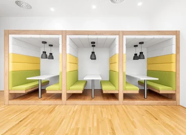 Coworking(Yta:150 m²) att hyra i Västra Torggatan 10, 652 25 Karlstad. Endast från verifierade hyresvärdar | MatchOffice.se