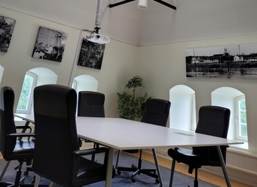 Kontorsplatser(Yta:369 m²)	att hyra i Gävle, Västra vägen 52, 803 24 Gävle. WiFi-anslutning ingår | MatchOffice.se